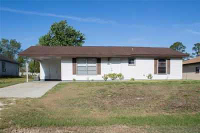 Home For Rent in Deland, Florida