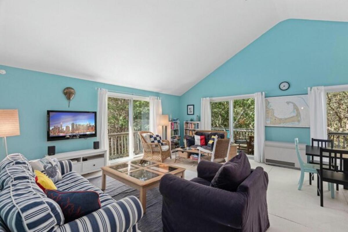 Picture of Home For Sale in Eastham, Massachusetts, United States