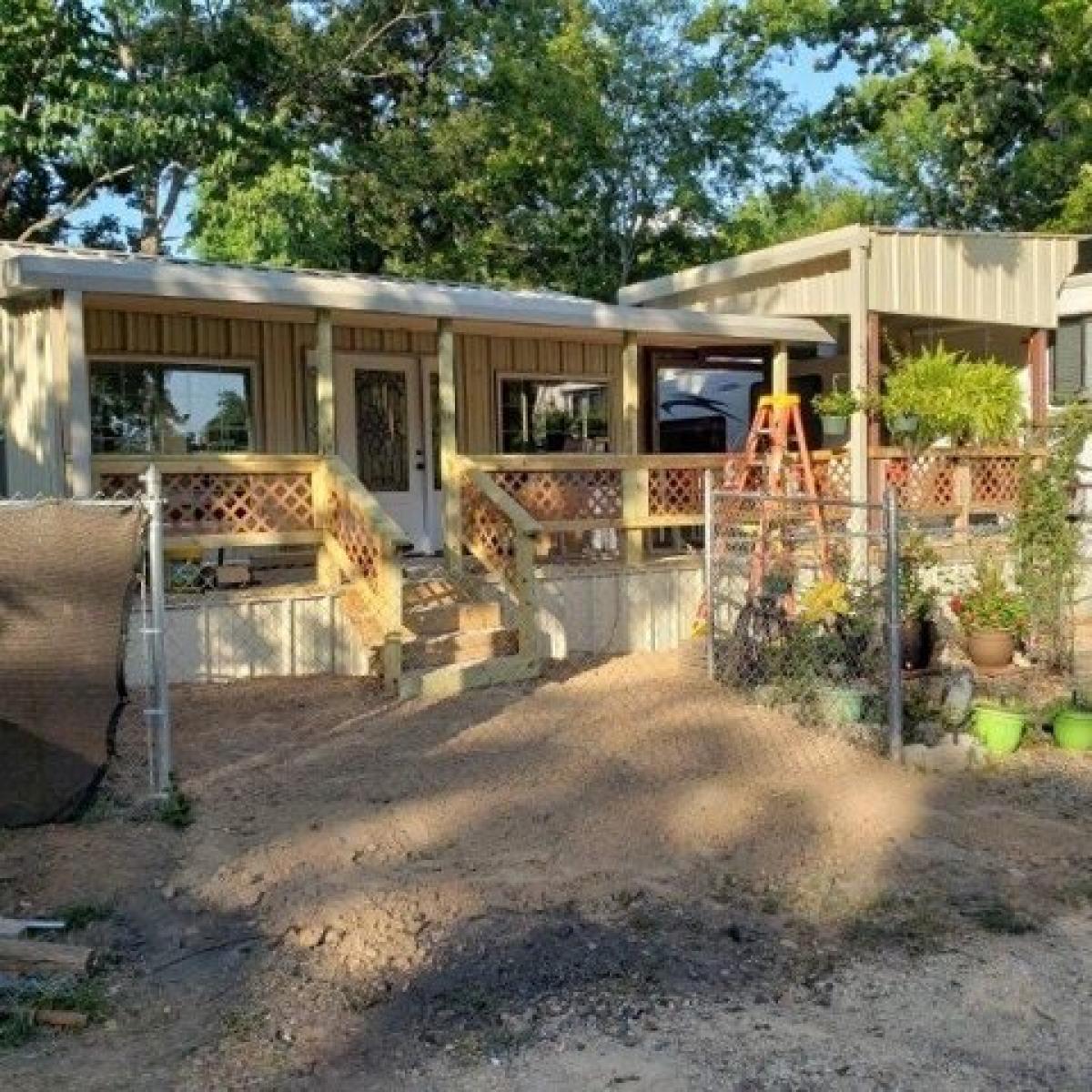 Picture of Home For Sale in Yantis, Texas, United States