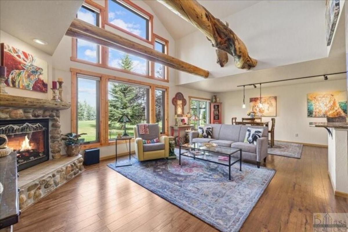 Picture of Home For Sale in Red Lodge, Montana, United States