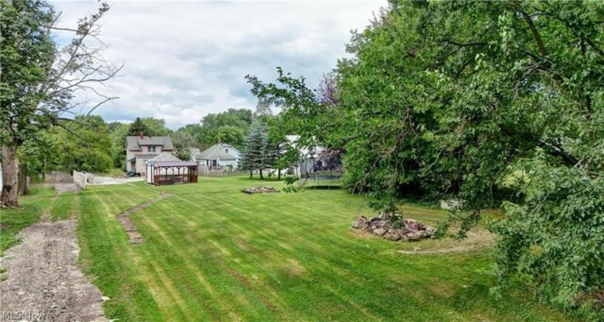 Picture of Home For Sale in Alliance, Ohio, United States