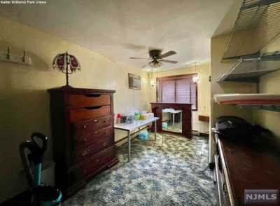 Home For Rent in Woodbridge, New Jersey