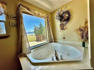 Home For Sale in Ennis, Montana