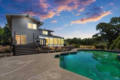 Home For Sale in Sebastopol, California