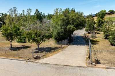 Home For Sale in Atascadero, California