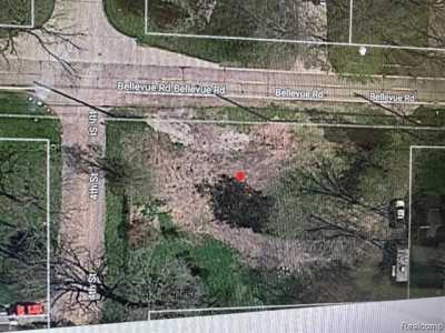 Residential Land For Sale in Grosse Ile, Michigan