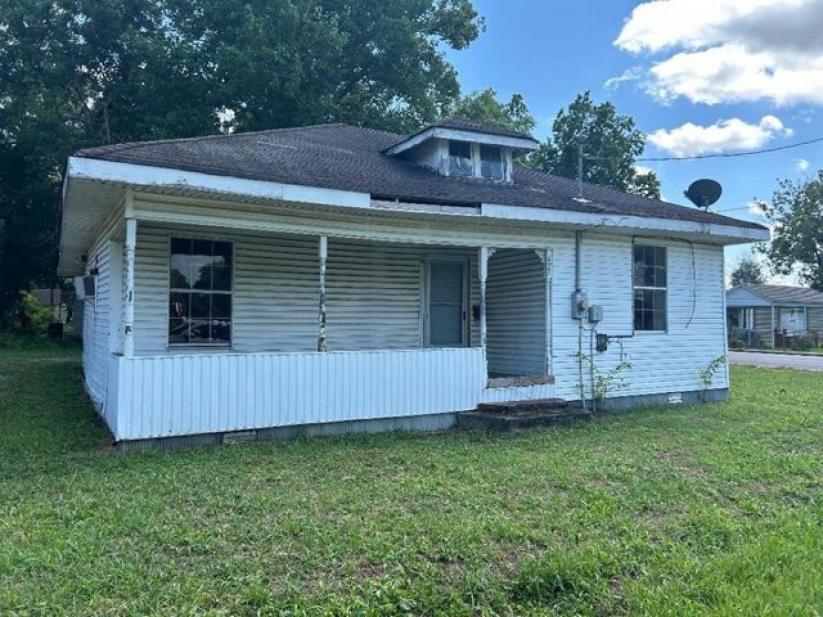 Picture of Home For Sale in Osceola, Arkansas, United States