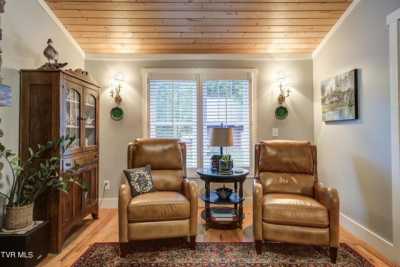 Home For Sale in Roan Mountain, Tennessee