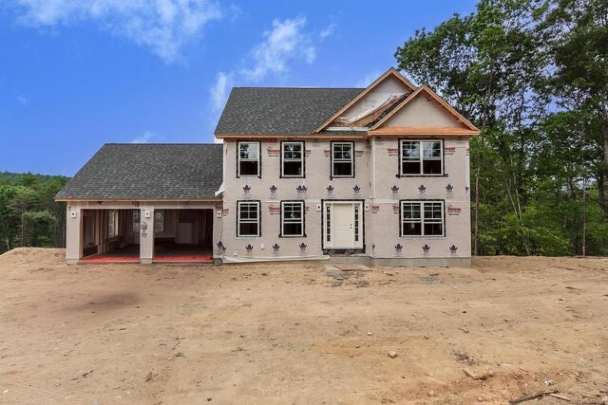 Picture of Home For Sale in Dunbarton, New Hampshire, United States