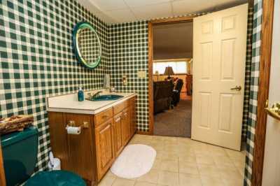 Home For Sale in Ipswich, South Dakota