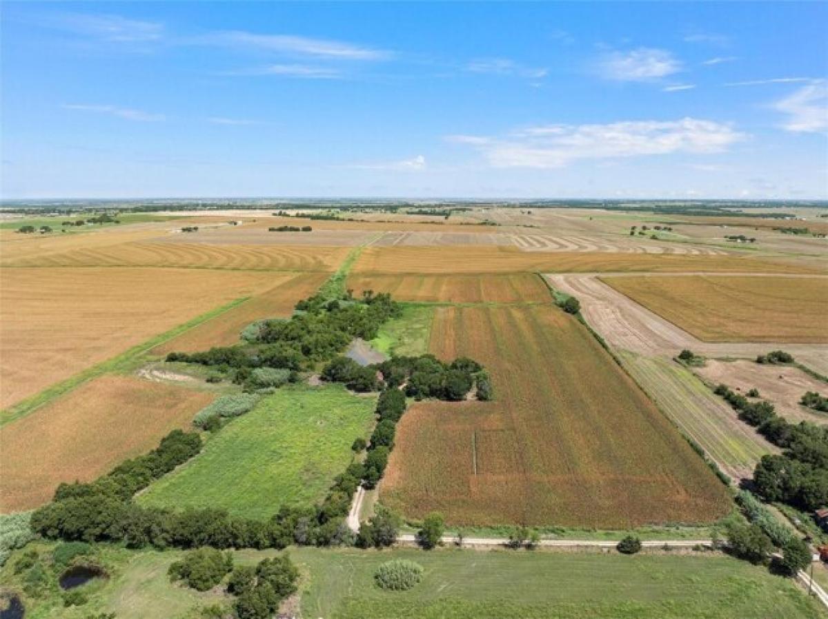 Picture of Residential Land For Sale in West, Texas, United States