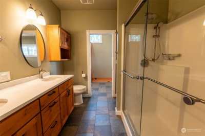 Home For Sale in Easton, Washington