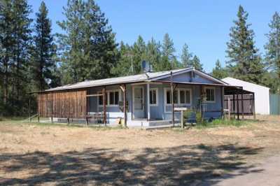 Home For Sale in Ford, Washington