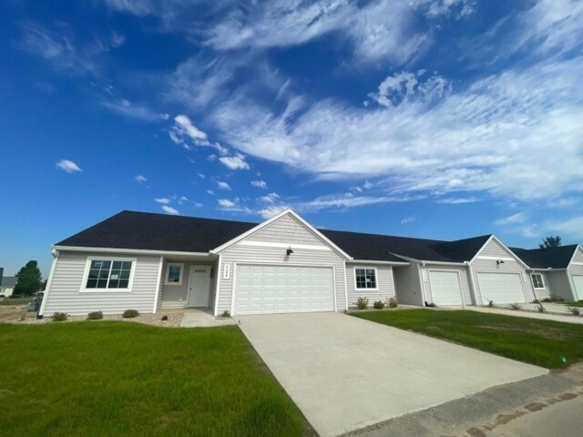 Picture of Home For Sale in Wayland, Michigan, United States