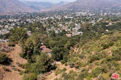 Residential Land For Sale in Sunland, California