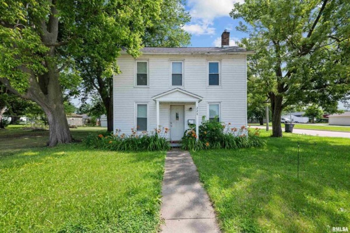 Picture of Home For Sale in Milan, Illinois, United States