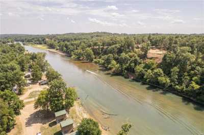 Home For Sale in Doniphan, Missouri