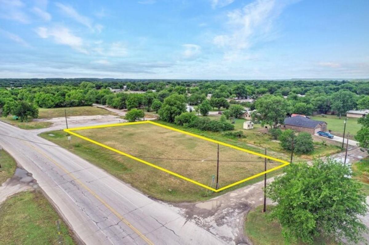 Picture of Residential Land For Sale in Mineral Wells, Texas, United States