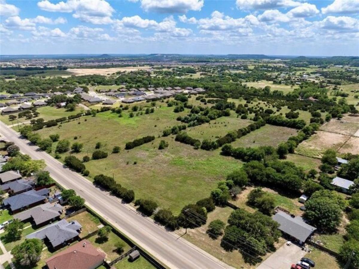 Picture of Residential Land For Sale in Killeen, Texas, United States