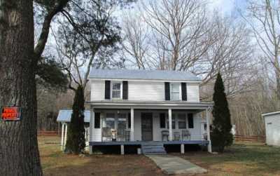 Home For Sale in Broadway, Virginia