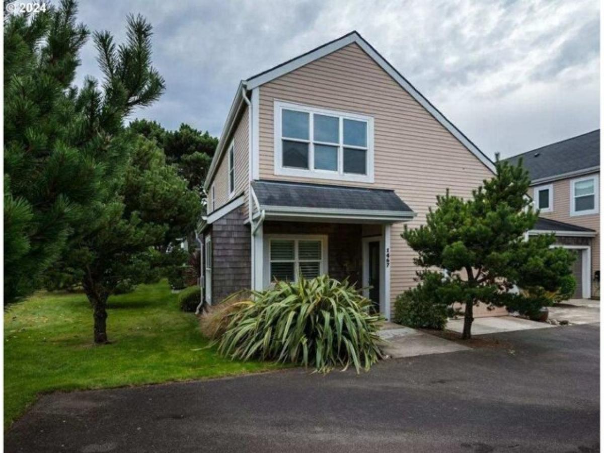 Picture of Home For Sale in Bandon, Oregon, United States