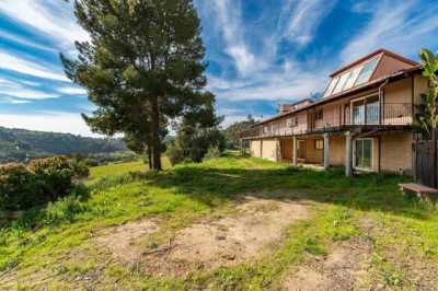 Home For Sale in Valley Center, California