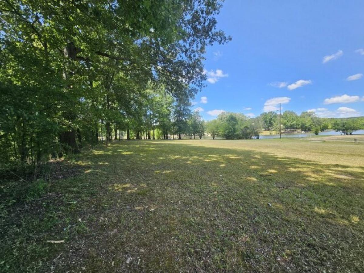 Picture of Residential Land For Sale in Bath Springs, Tennessee, United States