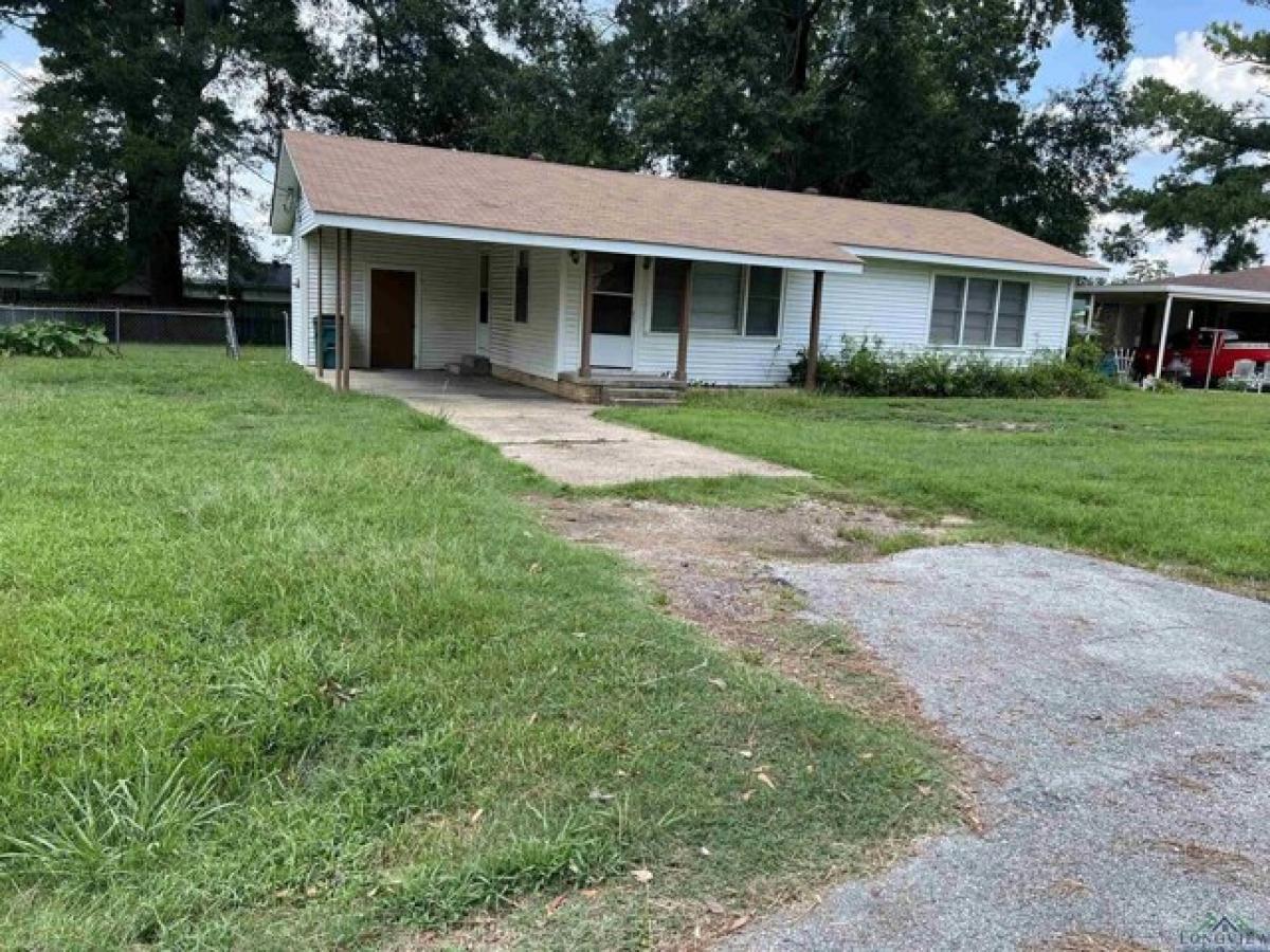 Picture of Home For Sale in Carthage, Texas, United States