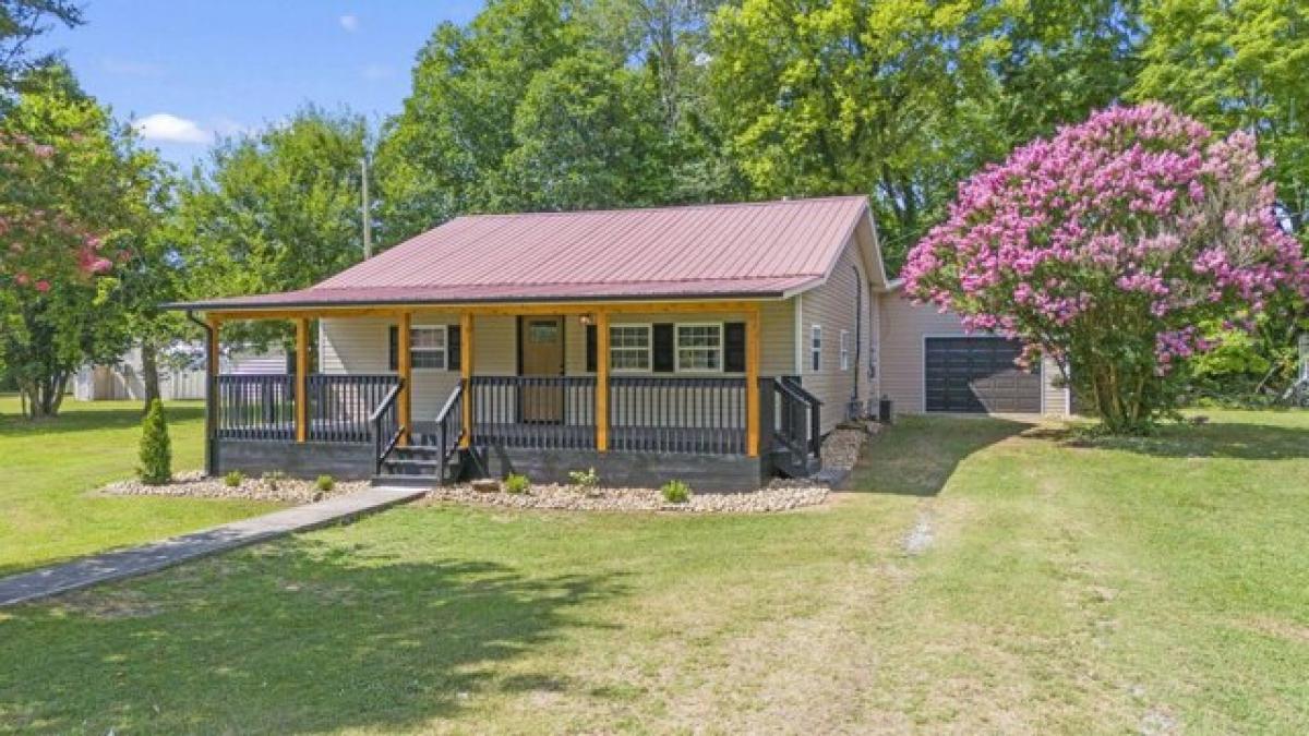 Picture of Home For Sale in Spring City, Tennessee, United States