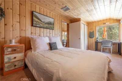 Home For Sale in Fawnskin, California