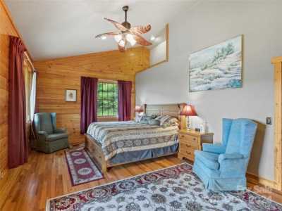 Home For Sale in Green Mountain, North Carolina