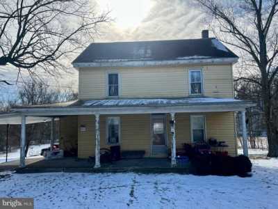 Home For Sale in Mifflintown, Pennsylvania