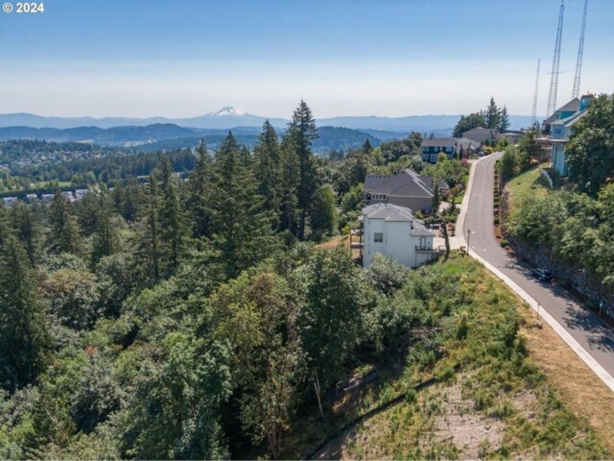 Picture of Residential Land For Sale in Happy Valley, Oregon, United States