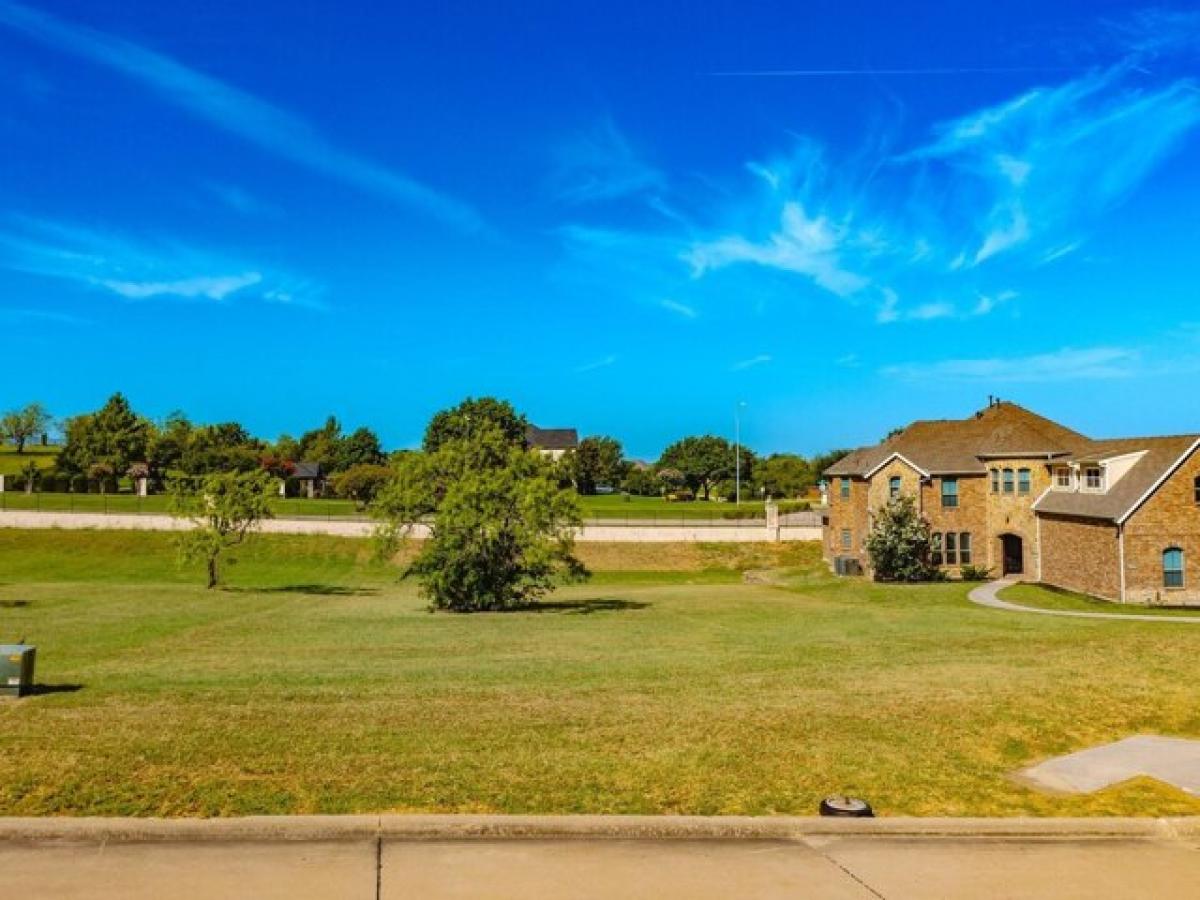 Picture of Residential Land For Sale in Cedar Hill, Texas, United States