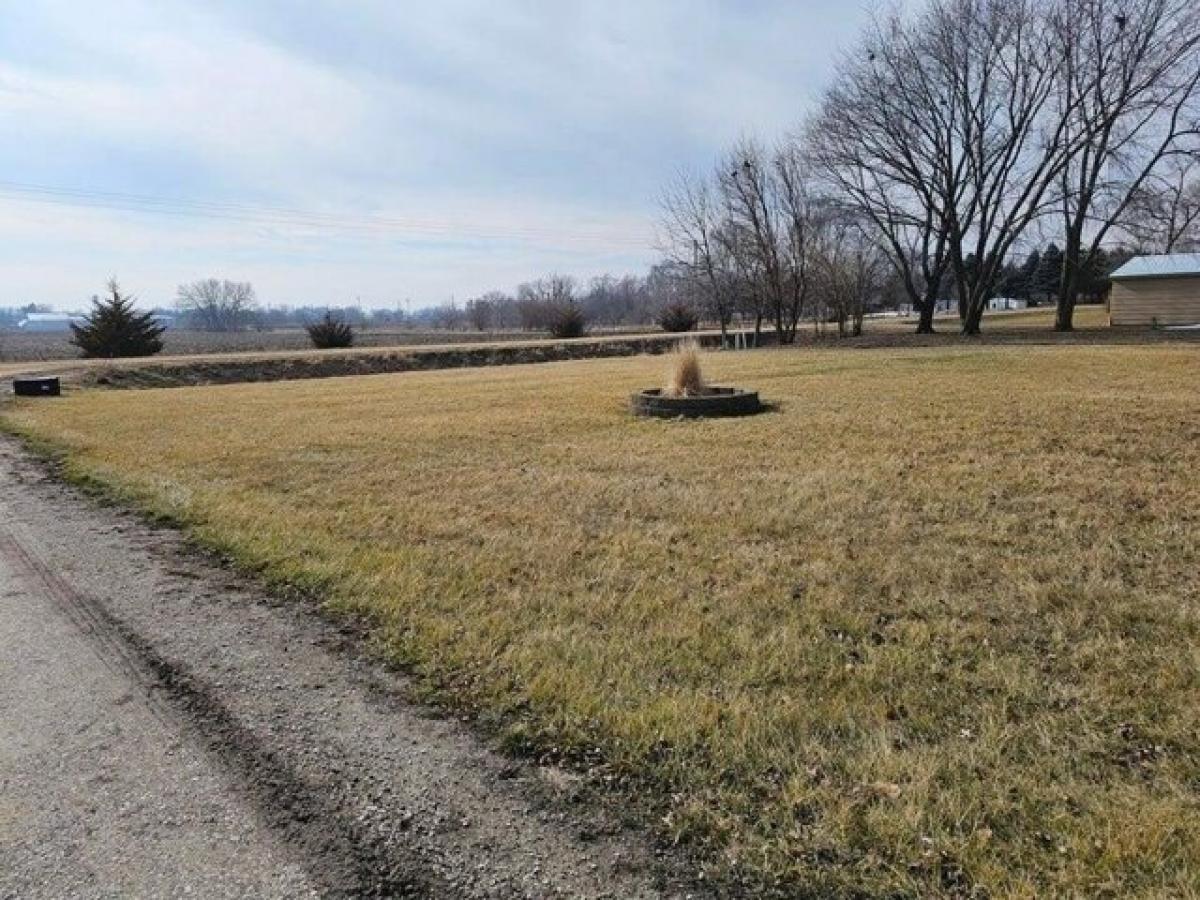 Picture of Residential Land For Sale in Grand Junction, Iowa, United States