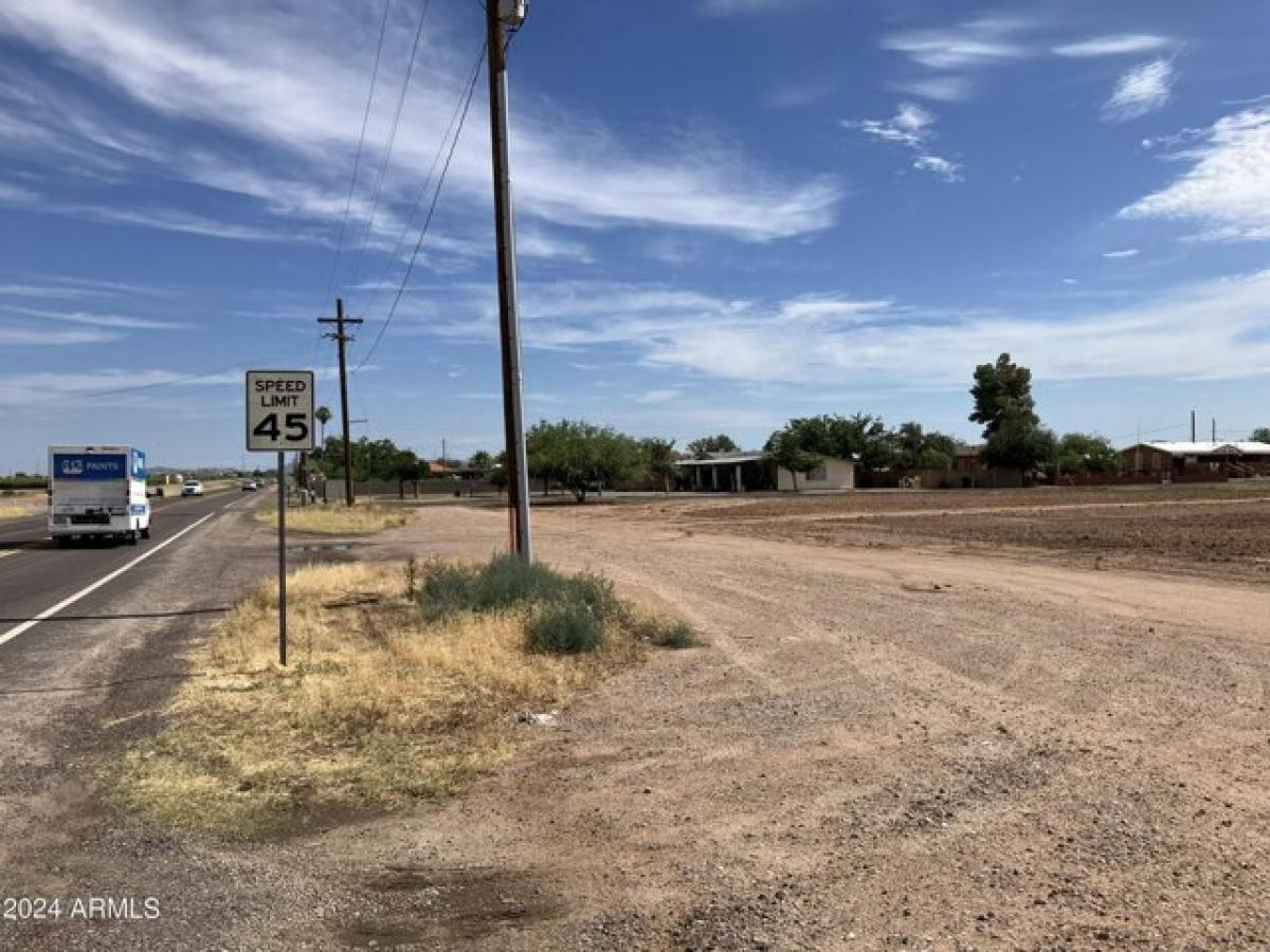 Picture of Residential Land For Sale in Casa Grande, Arizona, United States