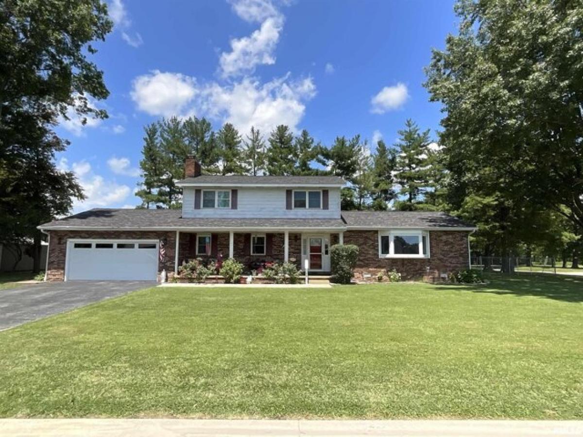 Picture of Home For Sale in Salem, Illinois, United States