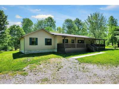 Home For Rent in Tracy City, Tennessee