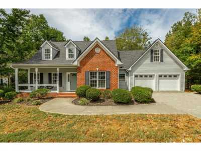 Home For Sale in Cleveland, Tennessee