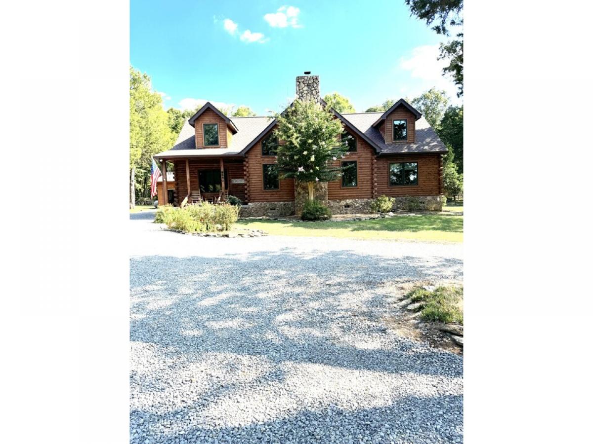 Picture of Home For Sale in Readyville, Tennessee, United States