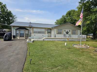 Home For Sale in Mc Minnville, Tennessee