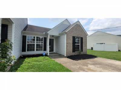 Home For Sale in Smyrna, Tennessee