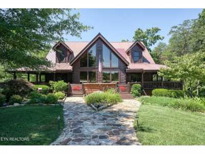 Home For Sale in Spencer, Tennessee