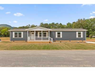 Home For Sale in Dunlap, Tennessee