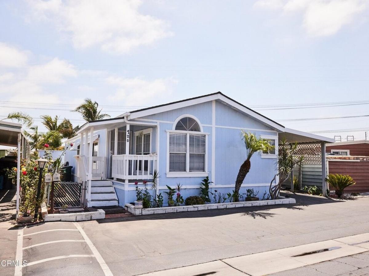 Picture of Home For Sale in Oxnard, California, United States