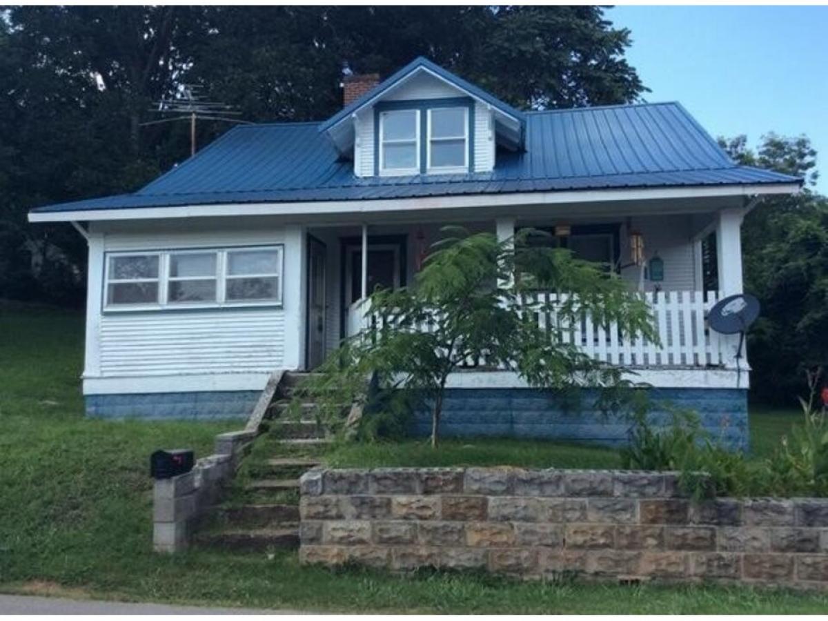 Picture of Home For Rent in Sparta, Tennessee, United States