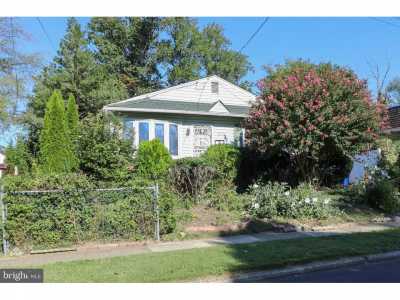 Home For Sale in Abington, Pennsylvania