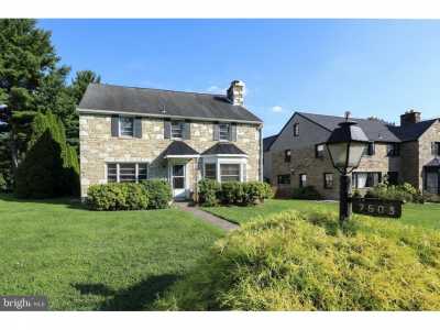 Home For Sale in Elkins Park, Pennsylvania