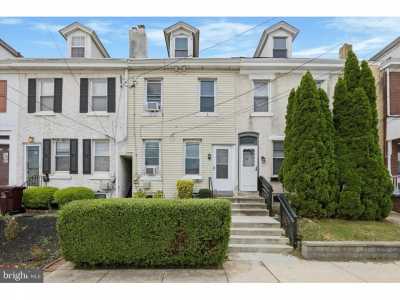 Home For Sale in Bridgeport, Pennsylvania