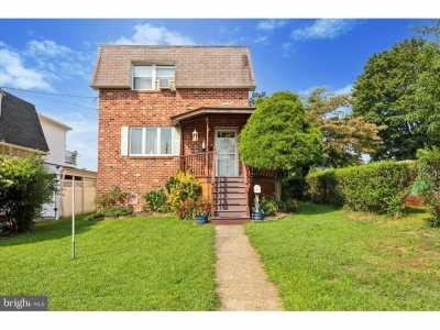 Home For Sale in Conshohocken, Pennsylvania